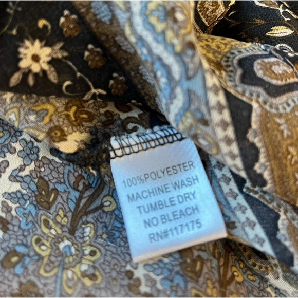 Logix Paisley Blouse - Picture 2 of 4